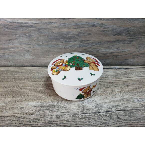 Studio Nova Christmas Beary Tree Trimming Round Trinket Candy Box with Lid - Picture 1 of 7